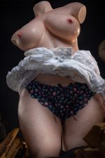 Medium Olivia BBW Sex Doll Silicone Sex Doll for Men 8