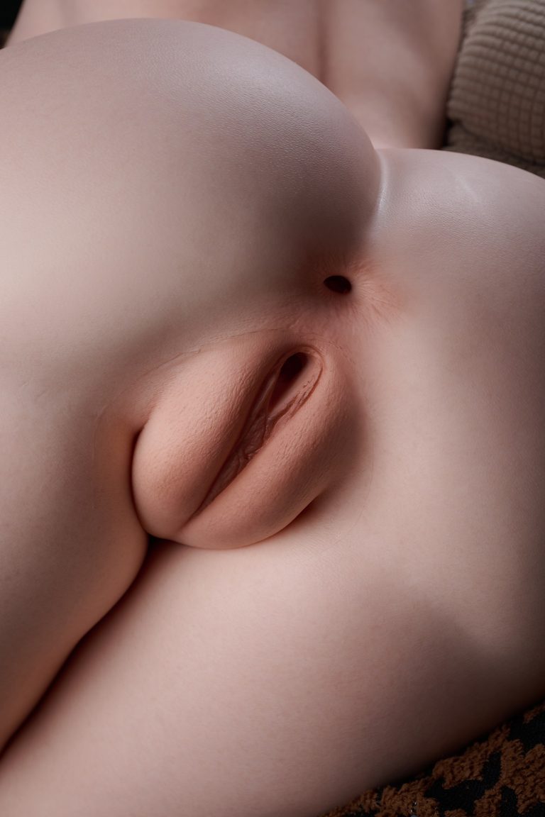 Erovenus Cady (1)